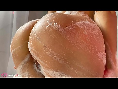 ❤️ Brunette siigaysa malax leh gariir ilaa kacsi daran qubeyska dhexdiisa ❤️ anaga ☑